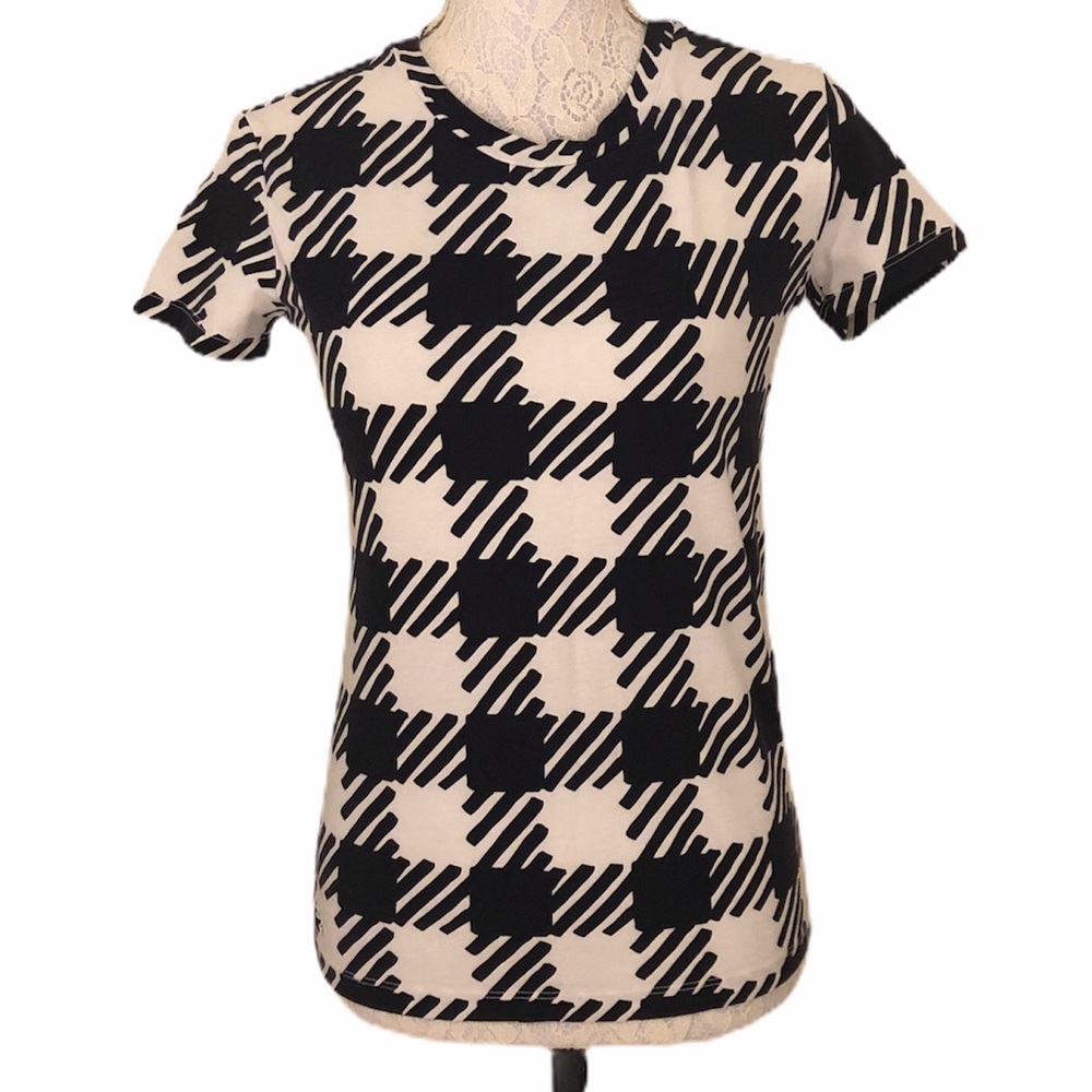 Women’s Lacoste T-shirt